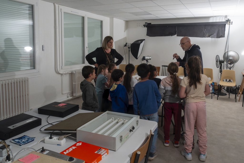 DES CYANOTYPES À L’ÉCOLE PAUL BERT : UN PROJET AUTOUR DE L’IMAGE