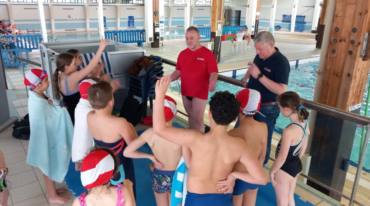 ACTION SUR LA " SENSIBILISATION ET LA PRÉVENTION DES NOYADES" AU CENTRE NAUTIQUE